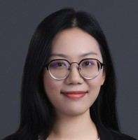 陈泳潼 照片