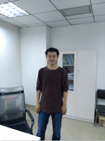 姜　雷 照片