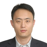 李灿 照片