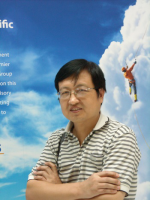 宁利中 照片