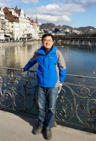 杨延西 照片