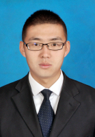 顾陇 照片