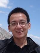 何亮 照片