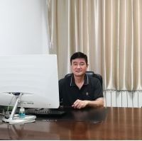 刘贵喜 照片