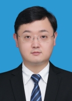 李瑞 照片