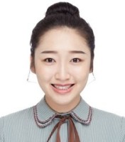 董雅丽 照片