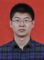 任建 照片