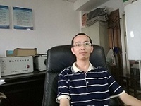 汤建龙 照片