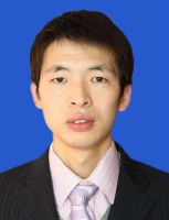 王亮 照片