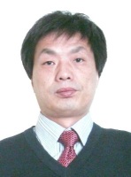 王伟 照片
