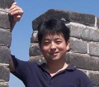 岳鹏 照片