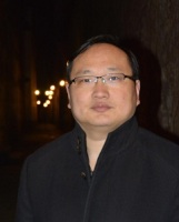 闫允一 照片