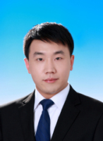 黄敏 照片