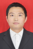 廖东波 照片