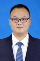 李亚东 照片