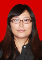 李颖 照片