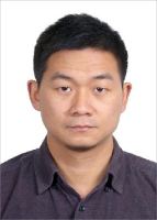 瓮少彬 照片