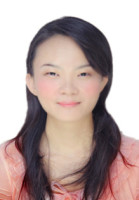 钟雯 照片