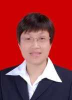 尉霞 照片