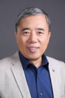 顾卫 照片
