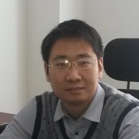 陈鑫 照片