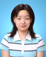 侯妮 照片