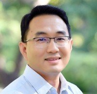 龚高浪 照片