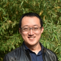 李昱辉 照片