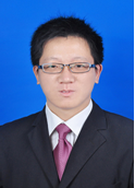 吴震 照片