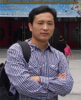 杨生春 照片