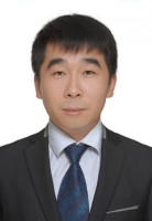 佟立波 照片