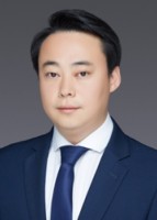 徐健生 照片