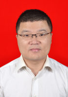 丁自伟 照片