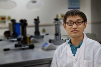 段晓波 照片