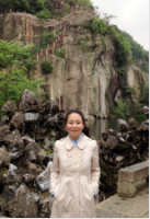 邓月华 照片
