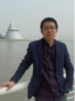 龚云 照片