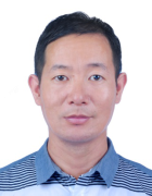 何文龙 照片