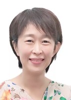 黄嘉莉 照片