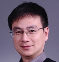 黄宇 照片