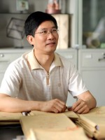 鲍泽富 照片