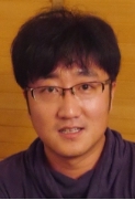 崔莹 照片