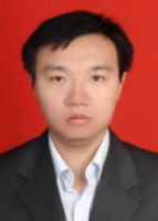 何志 照片