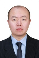 卫凡 照片