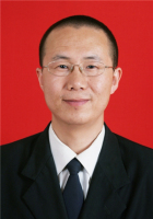王俊奇 照片