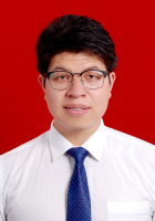 杨飞龙 照片