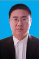廖明 照片