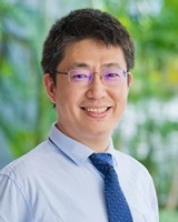 钟虓龑 照片
