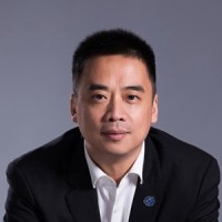 仇旻 照片