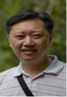 李中华 照片