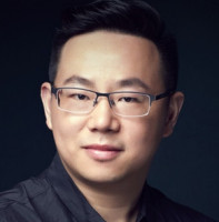 梁振华 照片